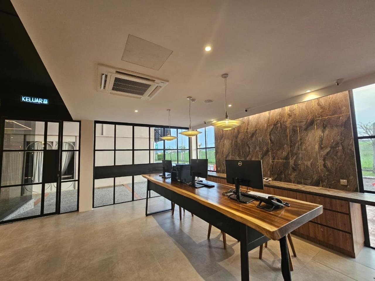 קאג'אנג Le'Genda Hotel מראה חיצוני תמונה